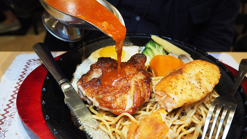 月之牛炙燒牛排專賣店 基隆廟口牛排,基隆廟口高CP值牛排,基隆廟口平價牛排,基隆愛二路,基隆愛二路美食,月桂炭火燒肉,豚野燒肉,基隆炙燒牛排,基隆廟口炙燒牛排