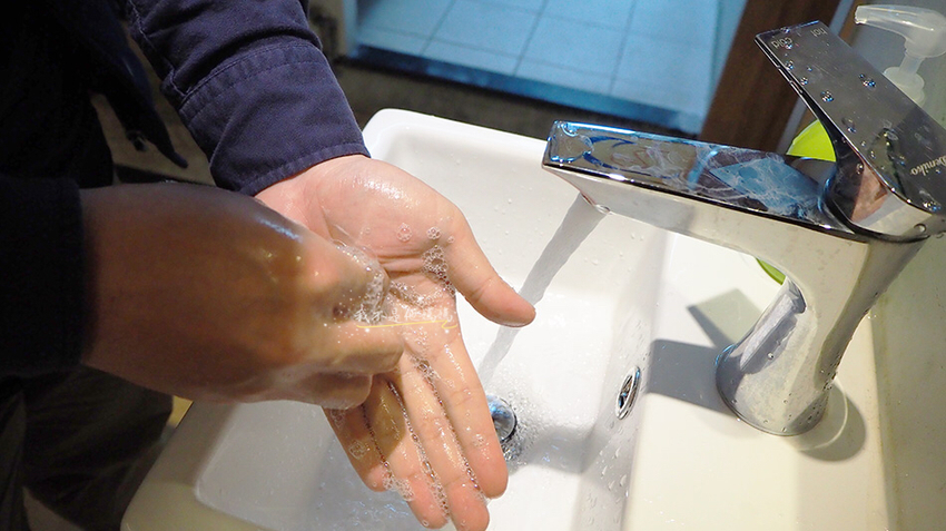 月之牛炙燒牛排專賣店 基隆廟口雙拼牛排,基隆廟口海陸大餐,基隆廟口鐵板美食,基隆廟口鐵板牛排,基隆火車站鐵板美食,基隆車站炙燒,基隆廟口聚餐,基隆廟口包廂餐廳