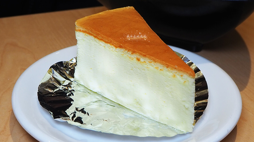 月之牛炙燒牛排專賣店 基隆東岸碼頭,基隆東岸商場,ESQUARE,東岸廣場,基隆孫東寶,基隆肋眼,基隆鐵板海鮮,月之牛,基隆原肉牛排,基隆牛排館,基隆廟口停車場