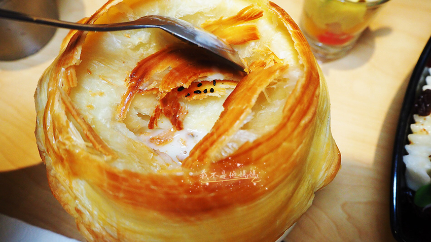 月之牛炙燒牛排專賣店 基隆廟口雙拼牛排,基隆廟口海陸大餐,基隆廟口鐵板美食,基隆廟口鐵板牛排,基隆火車站鐵板美食,基隆車站炙燒,基隆廟口聚餐,基隆廟口包廂餐廳