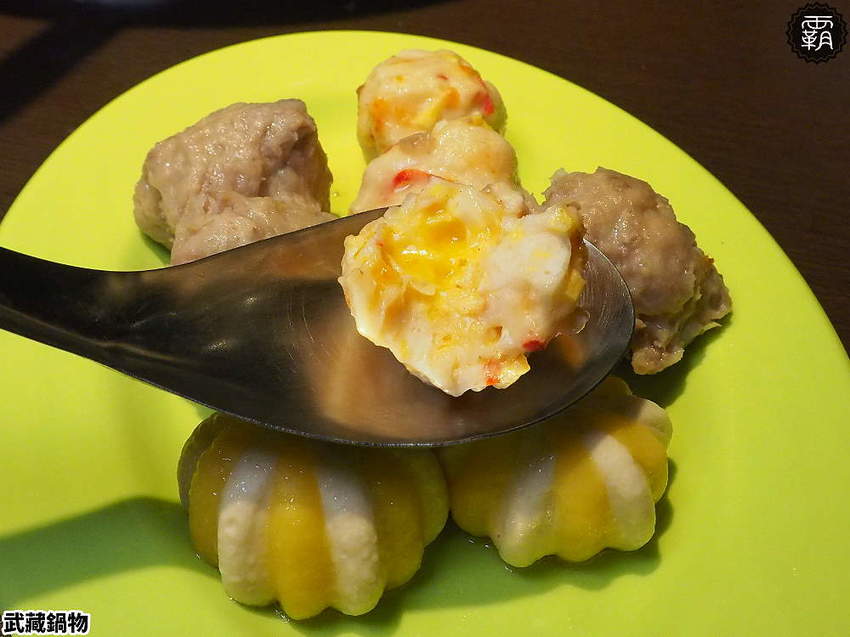 平價石頭火鍋,武藏鍋物新開幕!開鍋百元可任選肉盤一份,打卡再送一盤肉!