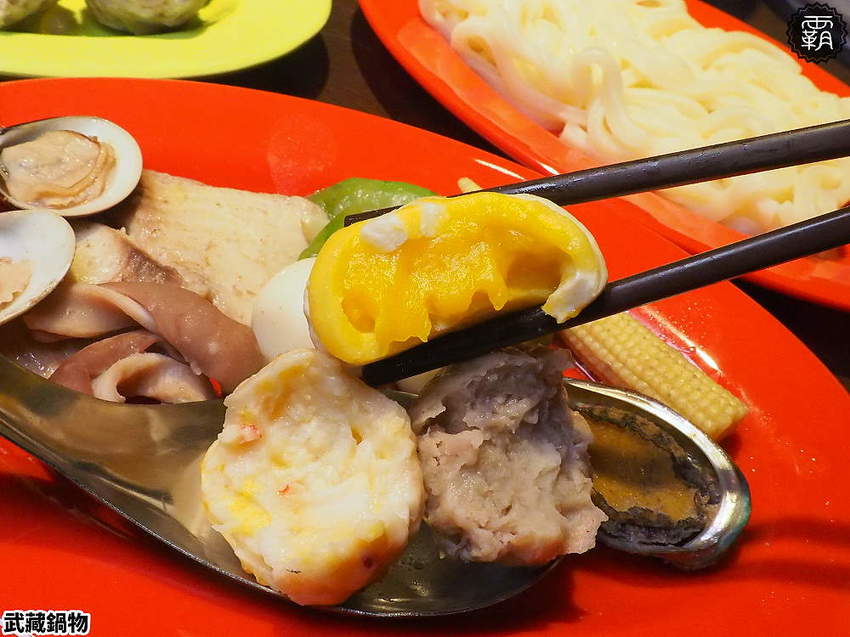 平價石頭火鍋,武藏鍋物新開幕!開鍋百元可任選肉盤一份,打卡再送一盤肉!