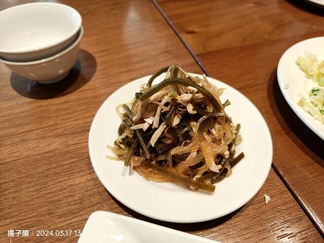 2024鼎泰豐|新生店,品嚐黃金十八摺的小籠包🍜,米其林指南