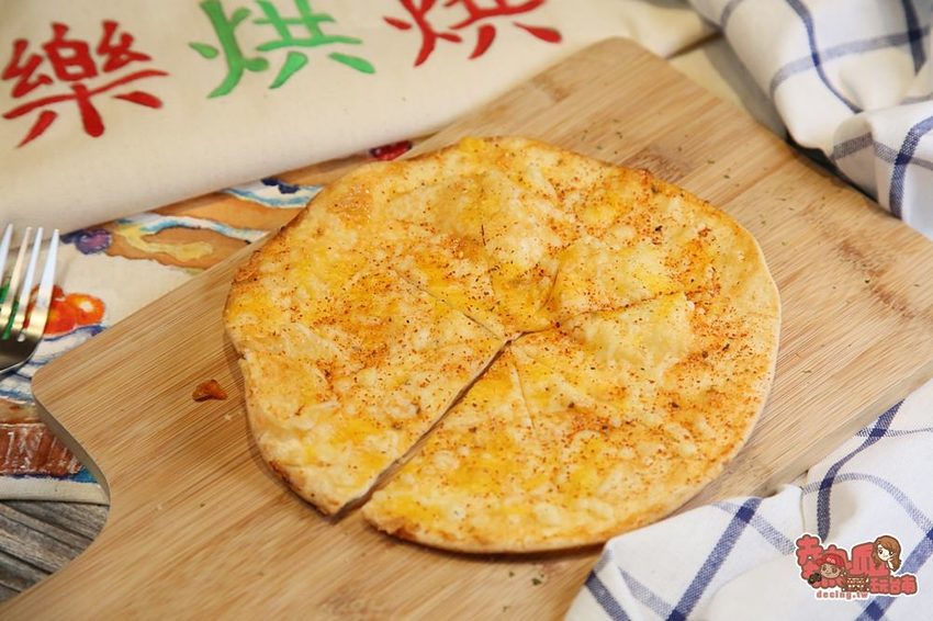 【台南美食】這真的不是pizza！日式小攤車上販售美味平價明太子烤餅：日式明太子起司烤餅 - 熱血玩台南。跳躍新世界