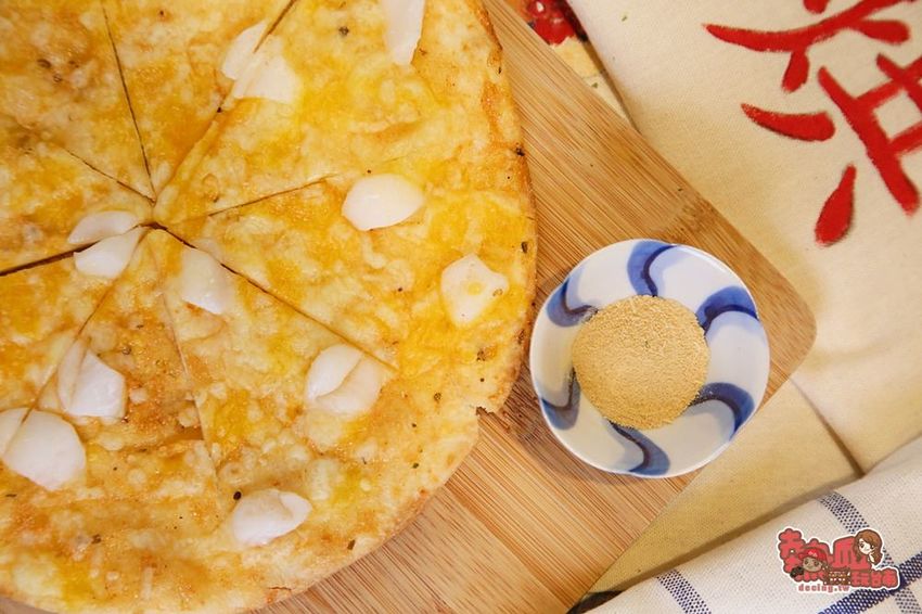 【台南美食】這真的不是pizza！日式小攤車上販售美味平價明太子烤餅：日式明太子起司烤餅 - 熱血玩台南。跳躍新世界