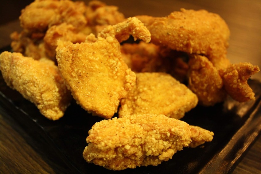 【大安區雞排推薦】傳奇雞排|自製特殊醃料醃漬,多汁不乾柴-六張犁雞排推薦!