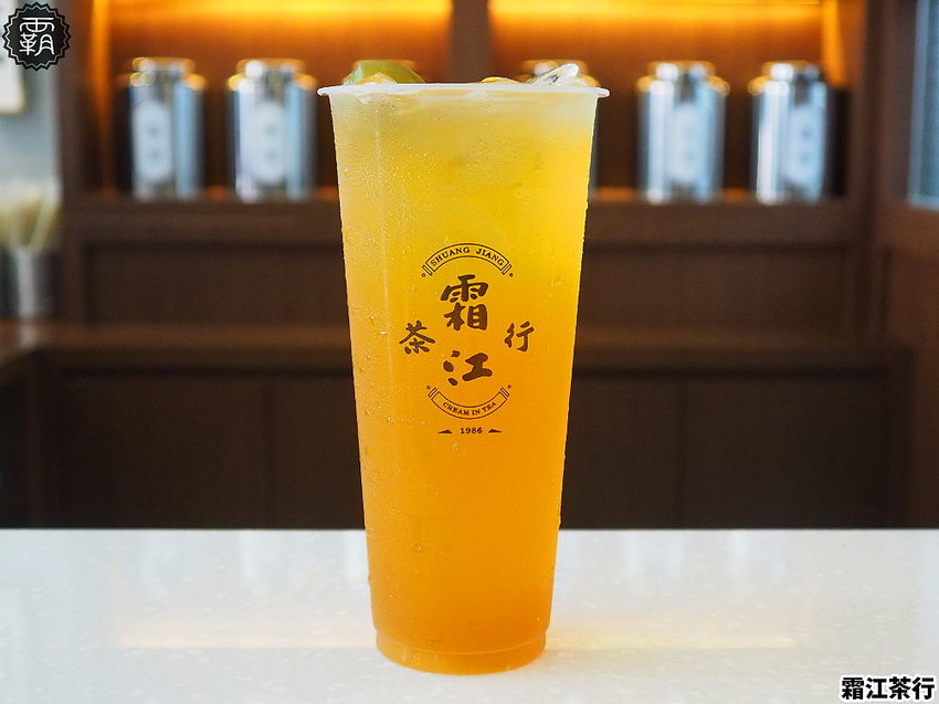 復刻台灣老茶行，霜江茶行，老派飲品添新意，脆梅綠、冬瓜蜜百香酸甜沁涼～