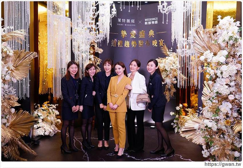 全台唯一全黑鏡面鋼琴烤漆宴會廳,還有夢幻池畔廣場!台中超有質感的婚宴會館在這裡~