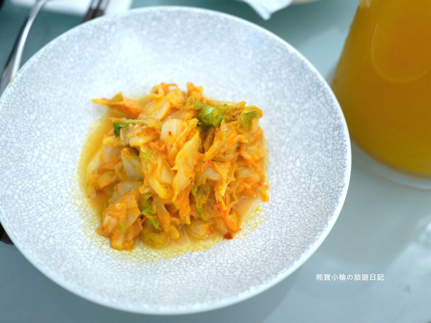 【台中美食】萊特薇庭台中最美的飯店式宴會餐廳，人生最重要決定就在這舉行吧！婚宴辦桌桌菜菜色心得分享紀錄。 @熊寶小榆の旅遊日記