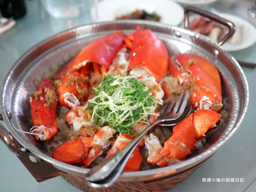 【台中美食】萊特薇庭台中最美的飯店式宴會餐廳，人生最重要決定就在這舉行吧！婚宴辦桌桌菜菜色心得分享紀錄。 @熊寶小榆の旅遊日記