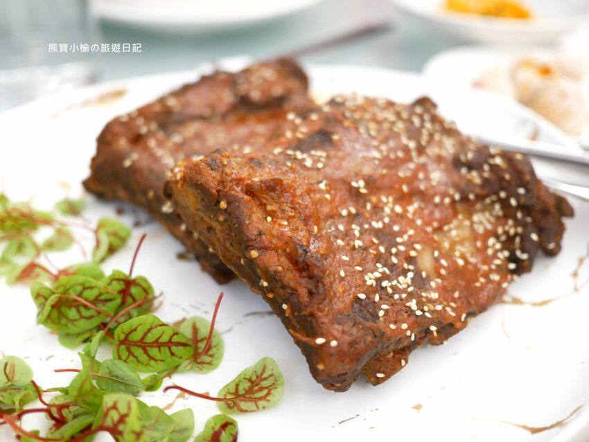 【台中美食】萊特薇庭台中最美的飯店式宴會餐廳，人生最重要決定就在這舉行吧！婚宴辦桌桌菜菜色心得分享紀錄。 @熊寶小榆の旅遊日記