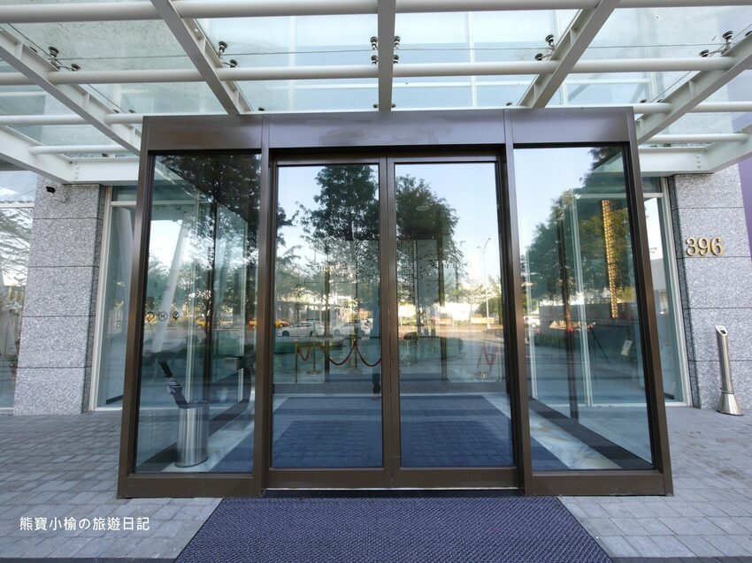 【台中美食】萊特薇庭台中最美的飯店式宴會餐廳，人生最重要決定就在這舉行吧！婚宴辦桌桌菜菜色心得分享紀錄。 @熊寶小榆の旅遊日記