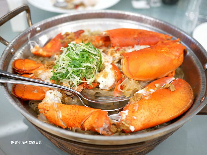 【台中美食】萊特薇庭台中最美的飯店式宴會餐廳，人生最重要決定就在這舉行吧！婚宴辦桌桌菜菜色心得分享紀錄。 @熊寶小榆の旅遊日記