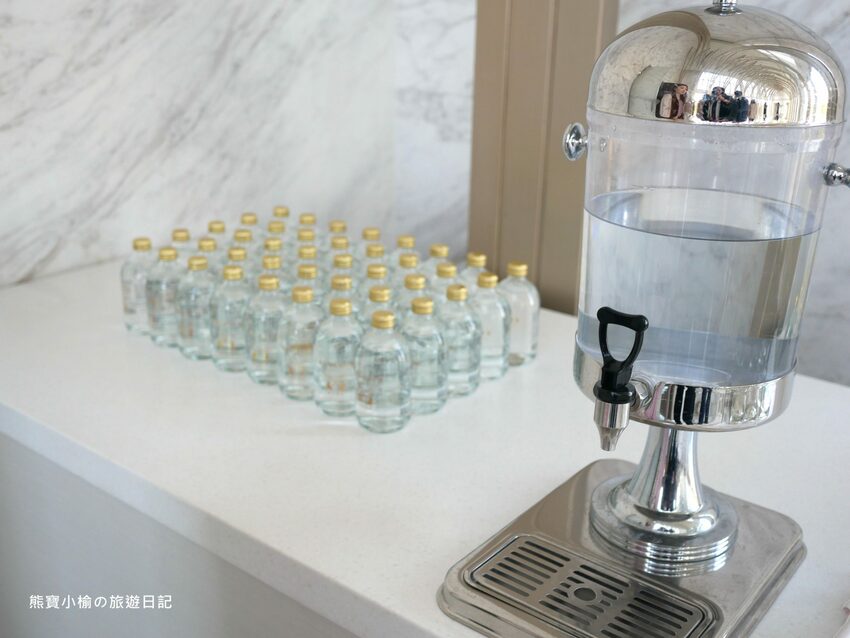 【台中美食】萊特薇庭台中最美的飯店式宴會餐廳，人生最重要決定就在這舉行吧！婚宴辦桌桌菜菜色心得分享紀錄。 @熊寶小榆の旅遊日記