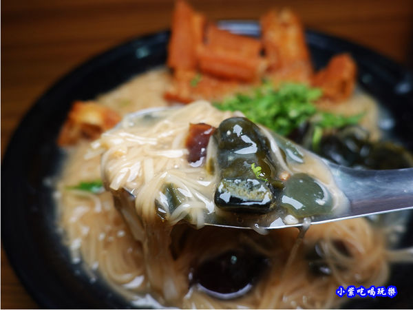 港式麵線-無敵號赤肉大腸蚵仔麵線 (4).jpg