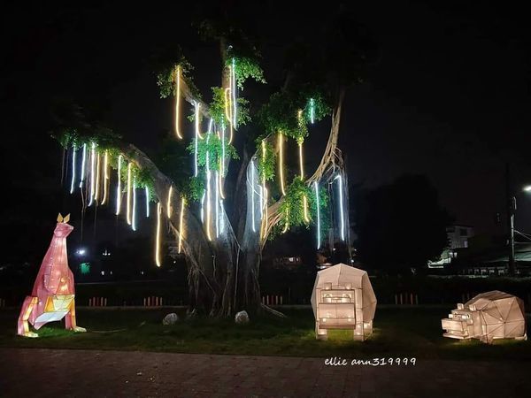 /tmp/phpWMMArO /tmp/phpWMMArO