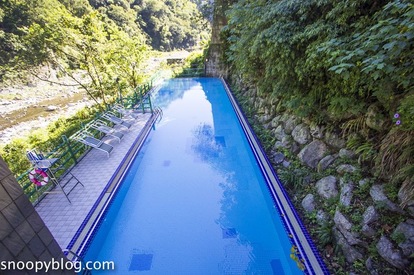 【台中親子飯店】統一渡假村谷關溫泉養生會館|谷關親子飯店~兒童遊戲室、室內水療SPA、溪谷泳池、露天風呂…親子玩樂泡湯度假推薦