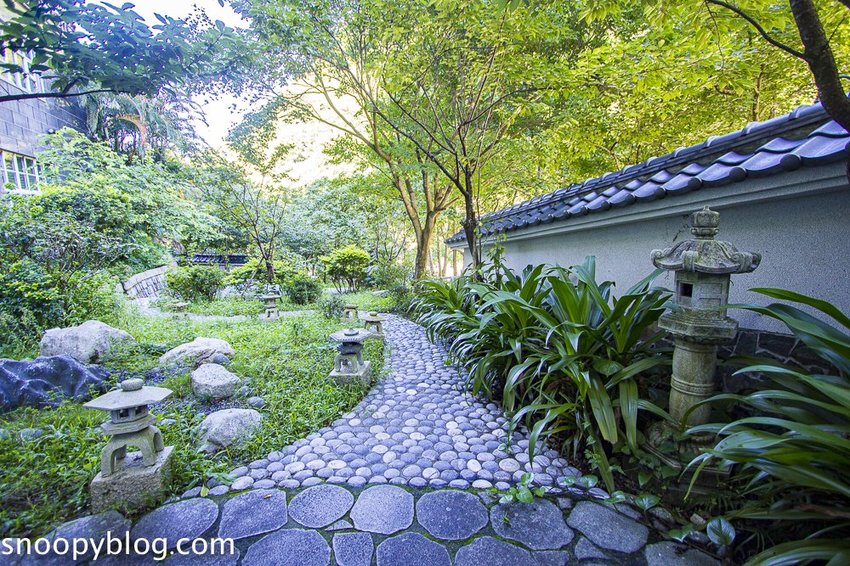 【台中親子飯店】統一渡假村谷關溫泉養生會館|谷關親子飯店~兒童遊戲室、室內水療SPA、溪谷泳池、露天風呂…親子玩樂泡湯度假推薦