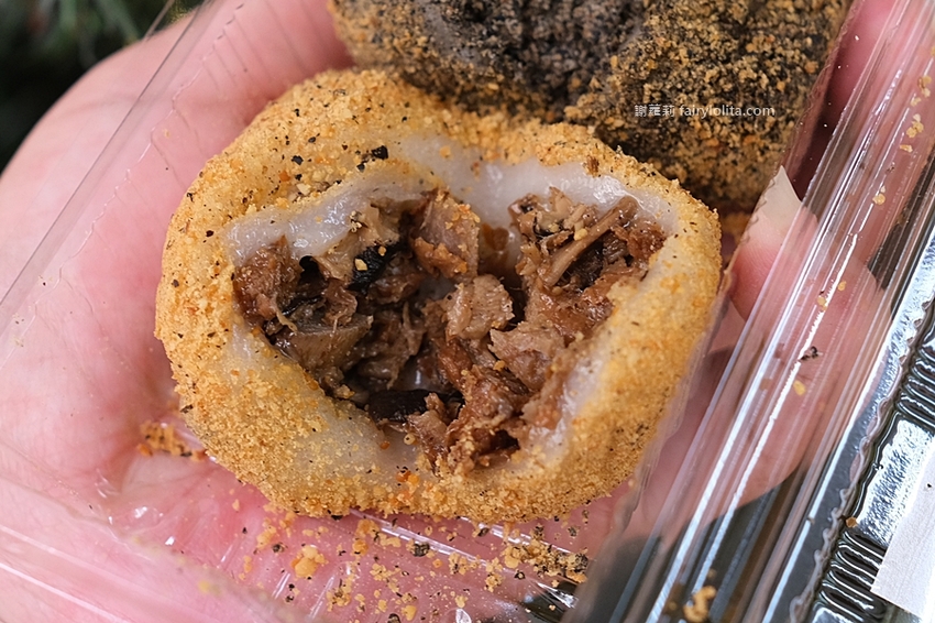 芳塢碼頭專業麻糬。台中伴手禮推薦 12年傳統古早味手工麻糬,一咬就爆餡! @蹦啾♥謝蘿莉 La vie heureuse