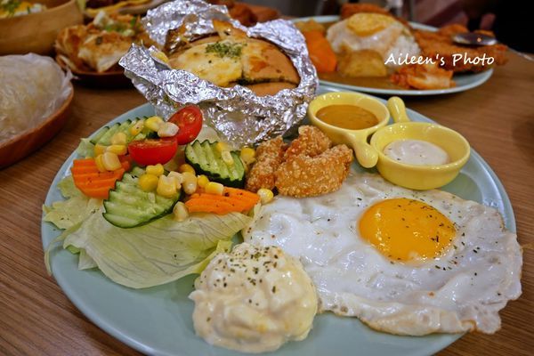 /tmp/phpJdabJm /tmp/phpJdabJm