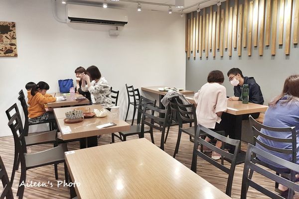 /tmp/phpW8OyVY /tmp/phpW8OyVY