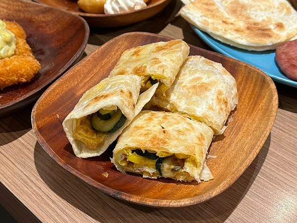 (板橋早午餐)早安公雞板橋新埔店~新菜單櫛瓜超好吃!大份量早 (板橋早午餐)早安公雞板橋新埔店~新菜單櫛瓜超好吃!大份量早