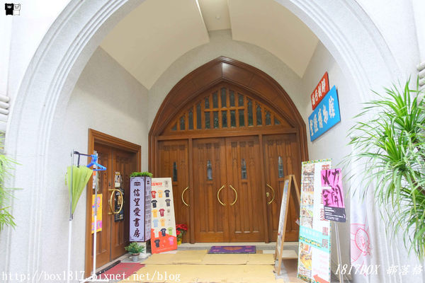 【屏東市】屏東基督長老教會。哥德式教堂。楠仔樹腳聖經博物館。巴洛克風格建築