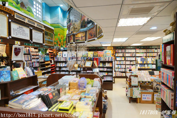 【屏東市】屏東基督長老教會。哥德式教堂。楠仔樹腳聖經博物館。巴洛克風格建築