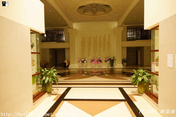 【屏東市】屏東基督長老教會。哥德式教堂。楠仔樹腳聖經博物館。巴洛克風格建築