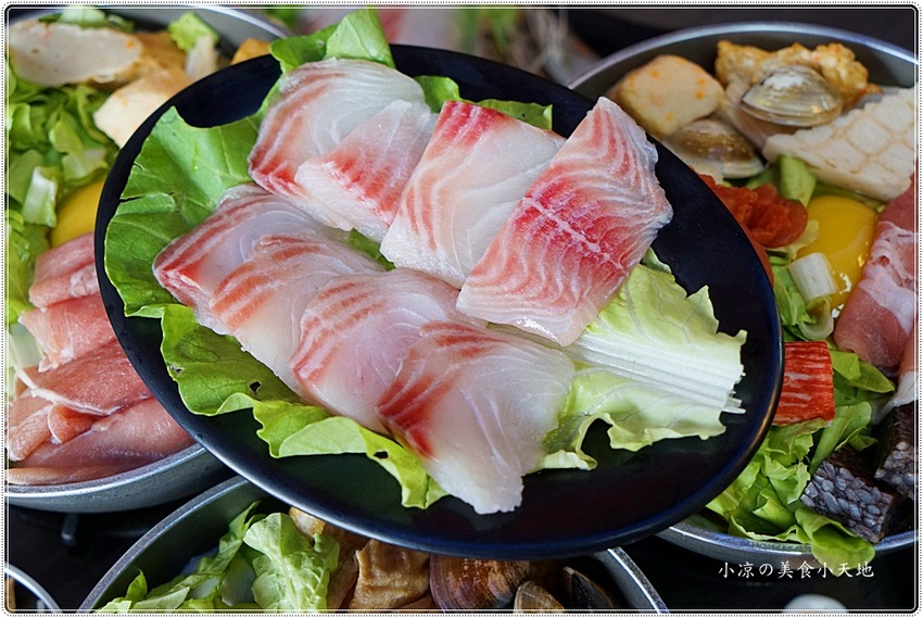 台中小火鍋║饌囍堂臭臭鍋大甲店，特濃番茄鍋甜出新高度，白飯、肉燥、飲料、冰淇淋、霜淇淋通通吃到飽！