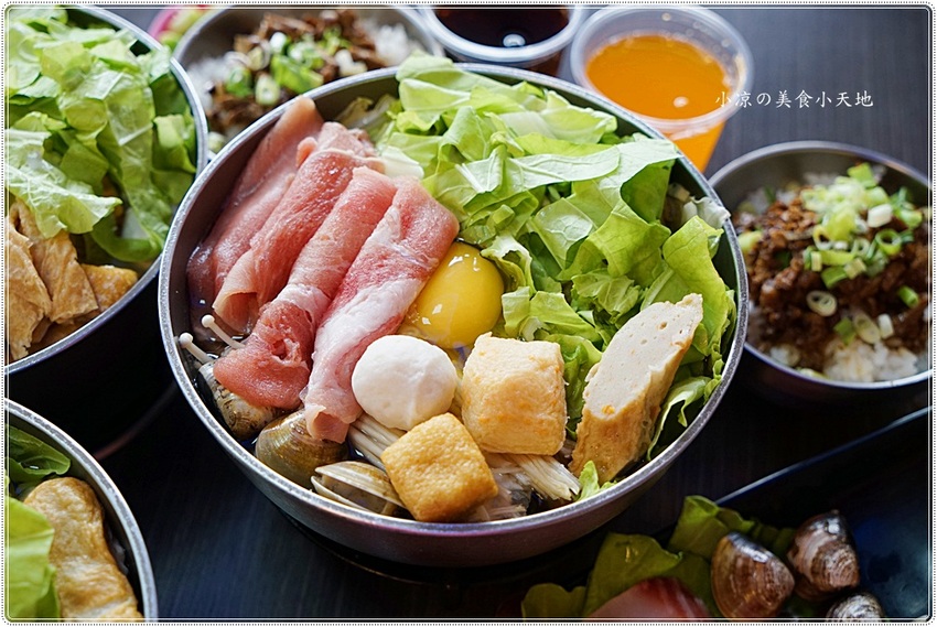 台中小火鍋║饌囍堂臭臭鍋大甲店，特濃番茄鍋甜出新高度，白飯、肉燥、飲料、冰淇淋、霜淇淋通通吃到飽！