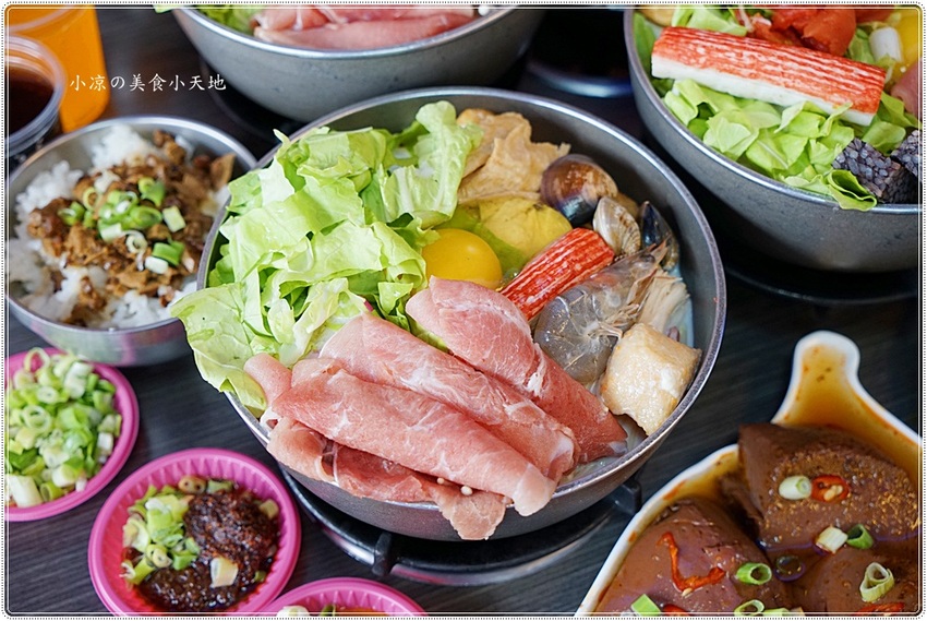 台中小火鍋║饌囍堂臭臭鍋大甲店，特濃番茄鍋甜出新高度，白飯、肉燥、飲料、冰淇淋、霜淇淋通通吃到飽！