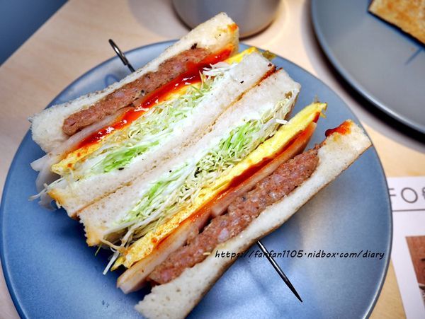 【古亭早餐】福來早餐 #韓式脆蘿蔔手拍肉 #招牌經典燉肉 #起司煉乳炸饅頭 #師大美食 (19).JPG