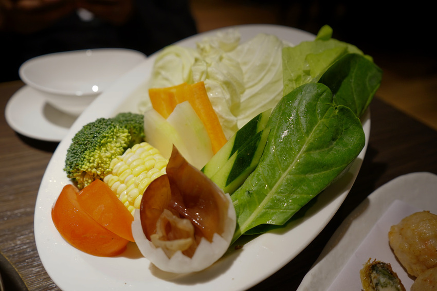 台北｜一兵一卒鍋物概念館 頂級VIP管家服務，海陸雙饗麻辣火鍋推薦！ - 奇奇一起玩樂趣