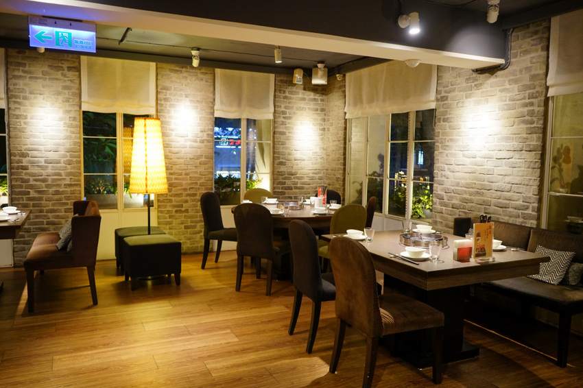 台北｜一兵一卒鍋物概念館 頂級VIP管家服務，海陸雙饗麻辣火鍋推薦！ - 奇奇一起玩樂趣