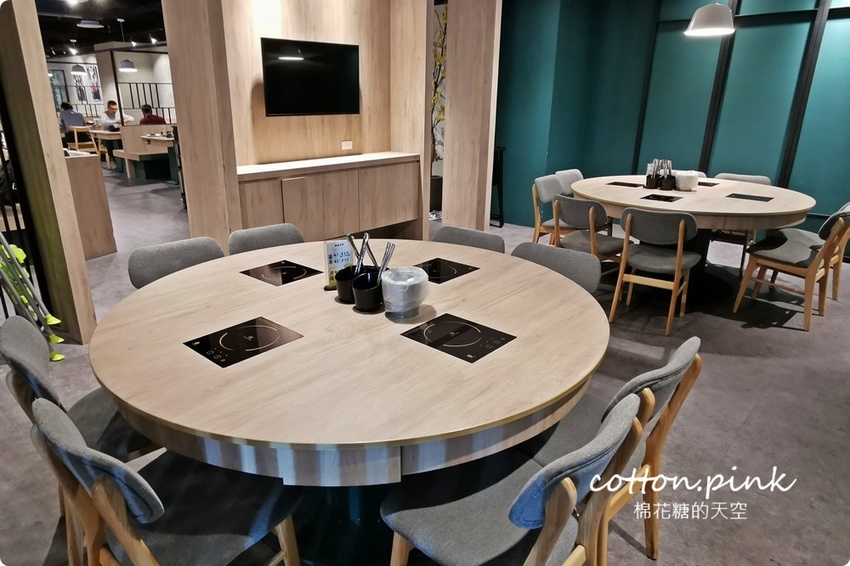 台中火鍋這家也有吃到飽耶！最低189元～超多青菜、菇類任你夾，滷肉飯、菌菇飯吃到飽，天圓地方職人鍋物真心超值！