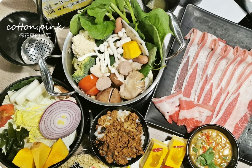 台中火鍋這家也有吃到飽耶！最低189元～超多青菜、菇類任你夾，滷肉飯、菌菇飯吃到飽，天圓地方職人鍋物真心超值！