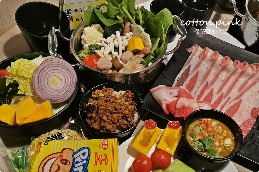 台中火鍋這家也有吃到飽耶！最低189元～超多青菜、菇類任你夾，滷肉飯、菌菇飯吃到飽，天圓地方職人鍋物真心超值！