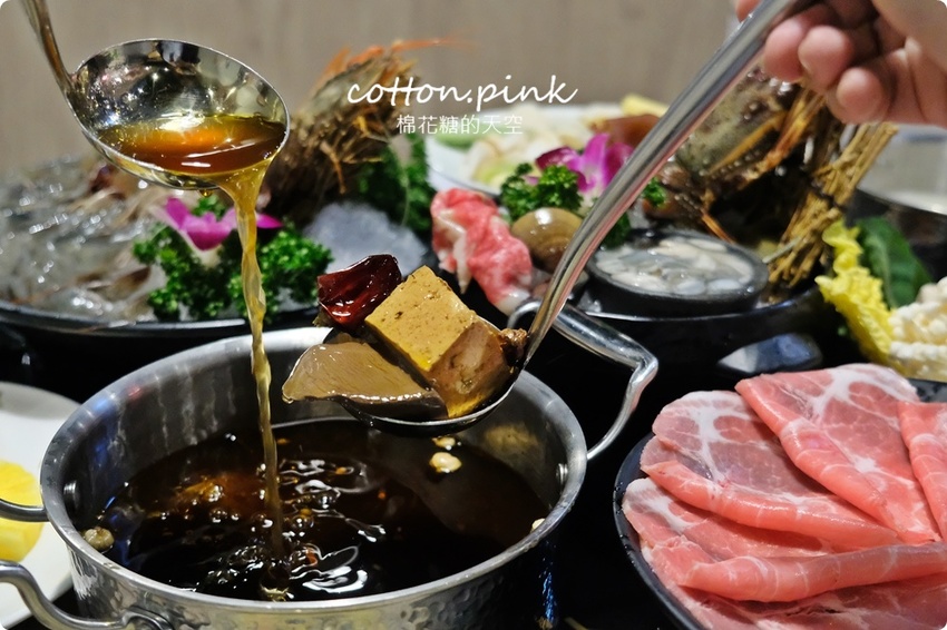 台中火鍋這家也有吃到飽耶！最低189元～超多青菜、菇類任你夾，滷肉飯、菌菇飯吃到飽，天圓地方職人鍋物真心超值！