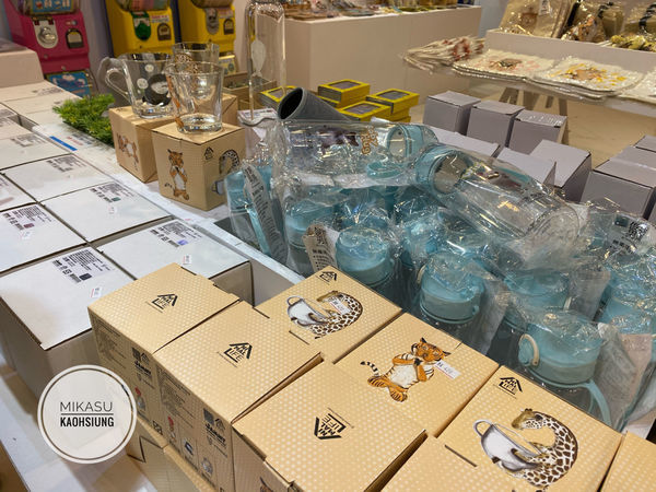 ∥高雄/遊.前鎮∥ 朝隈俊男のAnimal Life 穿越時代城 ๑夢時代展出 捷運X輕軌旅遊