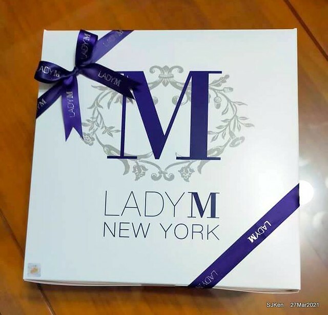 「9吋LADY M NEW YORK 伯爵紅茶千層蛋糕」(9 inches Birthday cake with Earl Gray Mille Crepes flavor from Lady M New York), Taipei, Taiwan, Mar, 27, 2021