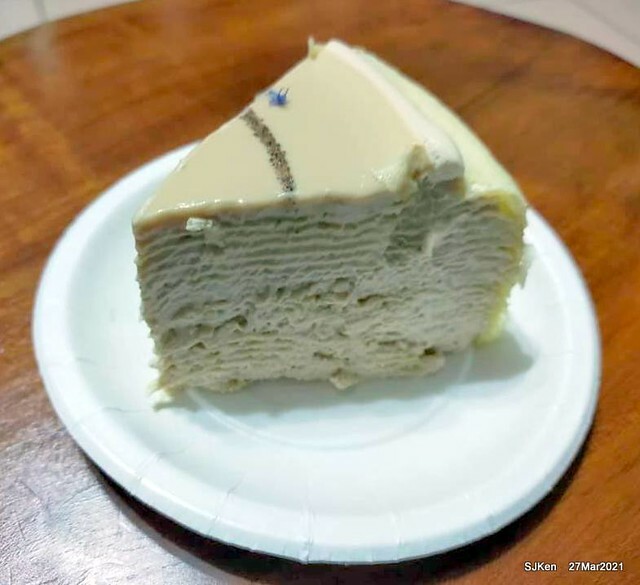 「9吋LADY M NEW YORK 伯爵紅茶千層蛋糕」(9 inches Birthday cake with Earl Gray Mille Crepes flavor from Lady M New York), Taipei, Taiwan, Mar, 27, 2021