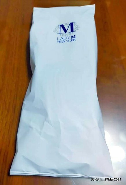 「9吋LADY M NEW YORK 伯爵紅茶千層蛋糕」(9 inches Birthday cake with Earl Gray Mille Crepes flavor from Lady M New York), Taipei, Taiwan, Mar, 27, 2021