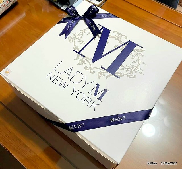 「9吋LADY M NEW YORK 伯爵紅茶千層蛋糕」(9 inches Birthday cake with Earl Gray Mille Crepes flavor from Lady M New York), Taipei, Taiwan, Mar, 27, 2021