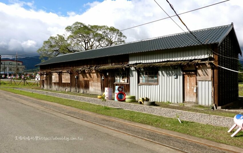 〖天送埤〗挑戰你的恐懼！10公尺高空伐木星空．搭乘五分仔小火車．DIY窯烤披薩．輕旅行 - 艾瑪▪ 享受吃喝玩樂札記