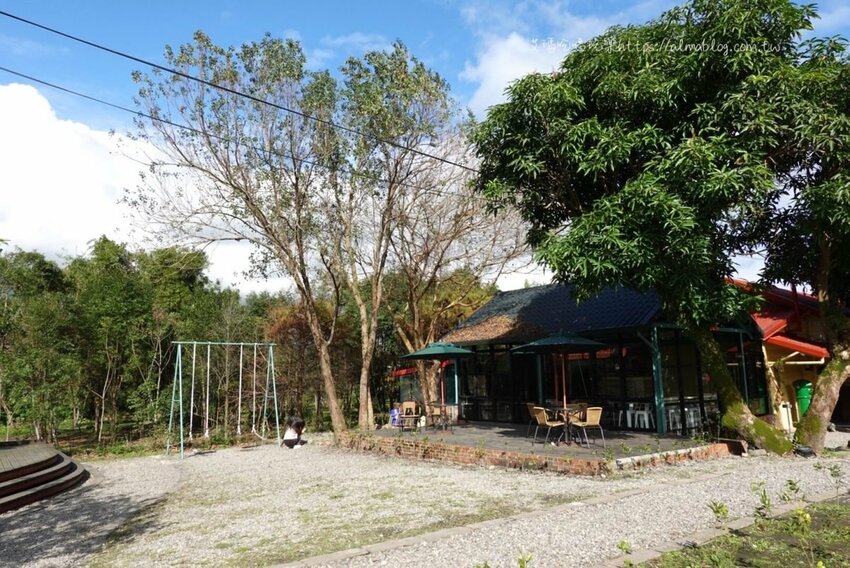 〖天送埤〗挑戰你的恐懼！10公尺高空伐木星空．搭乘五分仔小火車．DIY窯烤披薩．輕旅行 - 艾瑪▪ 享受吃喝玩樂札記