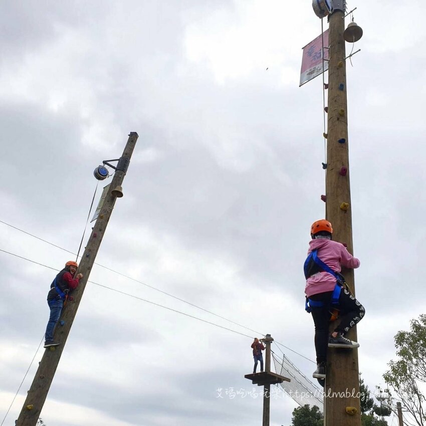 〖天送埤〗挑戰你的恐懼！10公尺高空伐木星空．搭乘五分仔小火車．DIY窯烤披薩．輕旅行 - 艾瑪▪ 享受吃喝玩樂札記