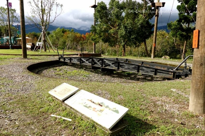 〖天送埤〗挑戰你的恐懼！10公尺高空伐木星空．搭乘五分仔小火車．DIY窯烤披薩．輕旅行 - 艾瑪▪ 享受吃喝玩樂札記