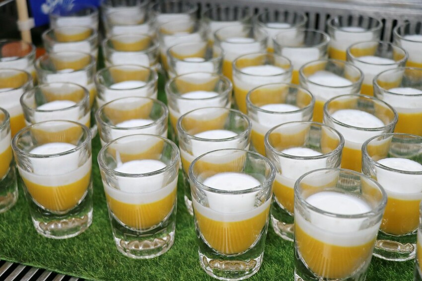 跨國界精緻料理Buffet這裡吃.周末還有加碼北海道帝王蟹味噌湯和現煎安格斯黑牛排吃到飽.台北寒舍艾美酒店♥