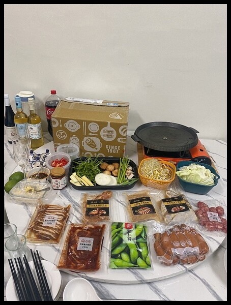 搶購中秋烤肉!寒舍探索廚房與台畜聯名「2024中秋烤肉組」,宅配到府送「珍珠香腸」數量有限。